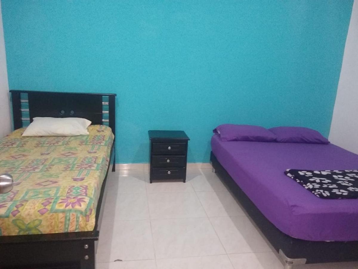 Komfort Hostal *